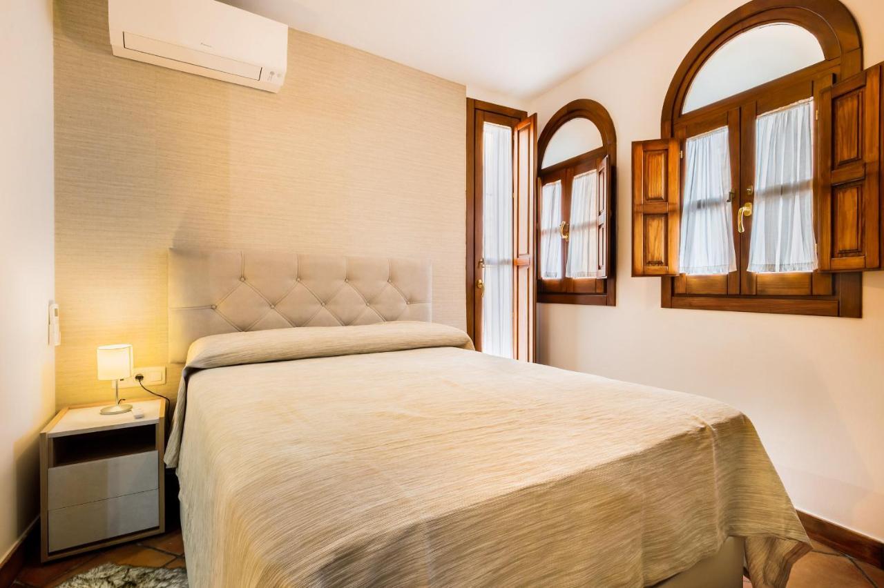 Duplex Deluxe Sevilla Center & Parking Opcional Экстерьер фото