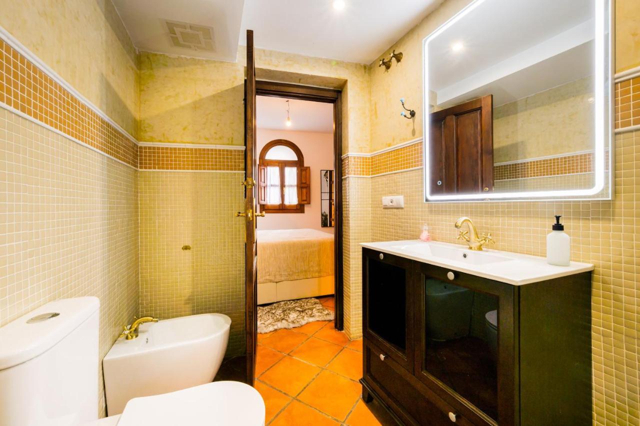 Duplex Deluxe Sevilla Center & Parking Opcional Экстерьер фото